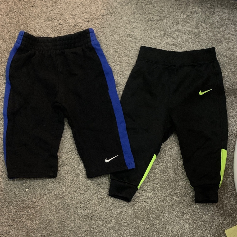 Nike Kids pants - joggers and sweats